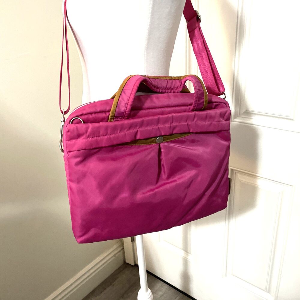 Hellolulu Pink 13 inch Laptop Shoulder / Messenger Bag Work School Office